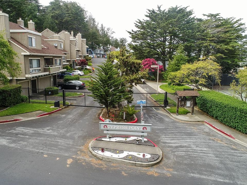 1st image of 364 Innisfree Dr #52
