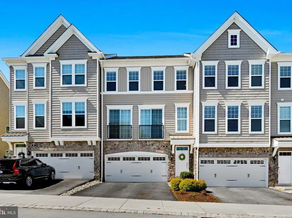 55 Lila Ln, Downingtown, PA 19335