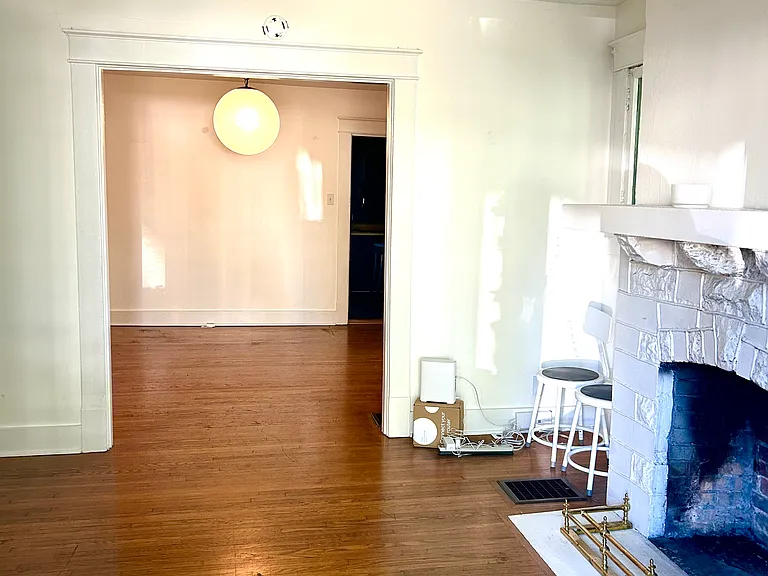 2423 Brasher Ave — Photo 3