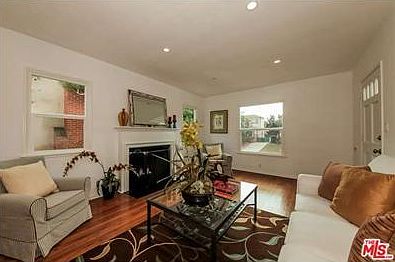 5th image of 6647 W 81st St