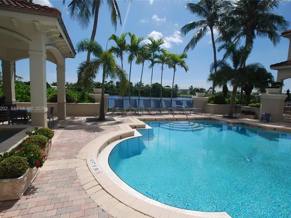 1310 Tuscany Way #1310, Boynton Beach, FL 33435
