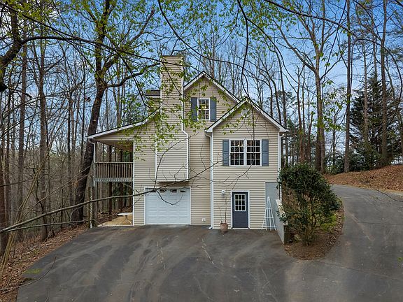 3rd image of 86 Carson Cove Rd