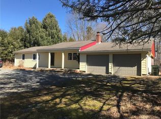 29 Briar Hill Rd, Norwich, CT 06360