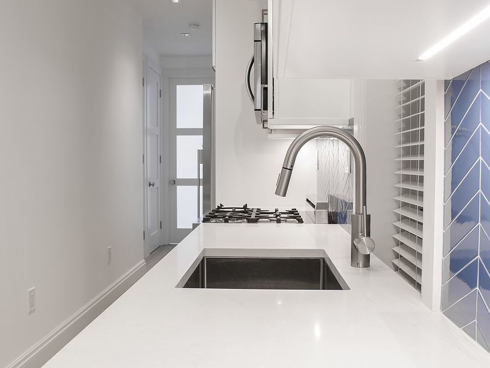1st image of 333 E 83rd St APT 3E