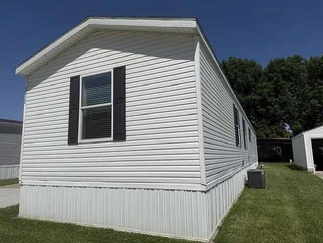 2050 Four Seasons Dr #D31 — Photo 2