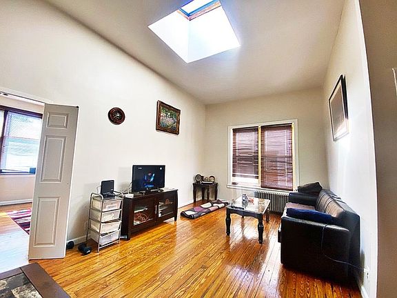 4th image of 1724 78th St #2F