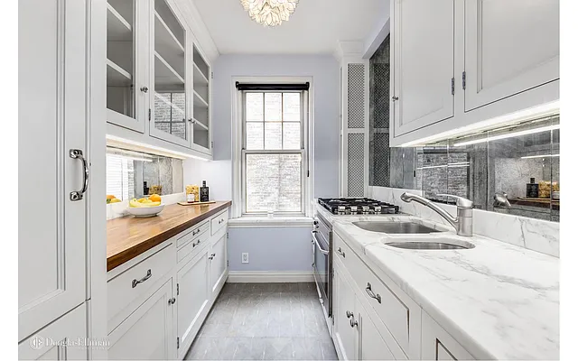 Sold by Douglas Elliman | media 12