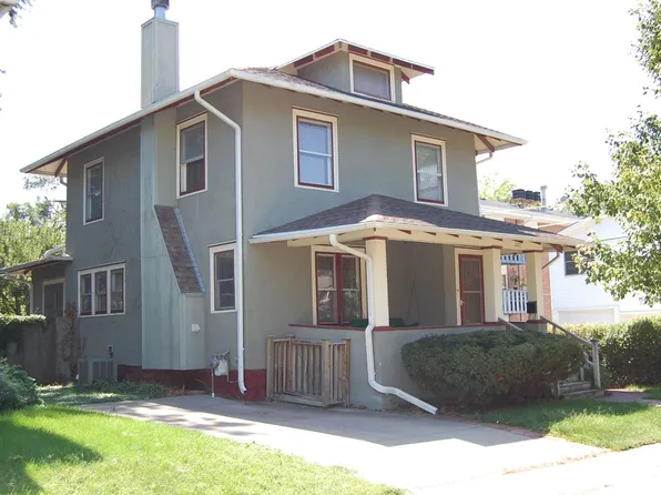 2411 C St, Lincoln, NE 68502