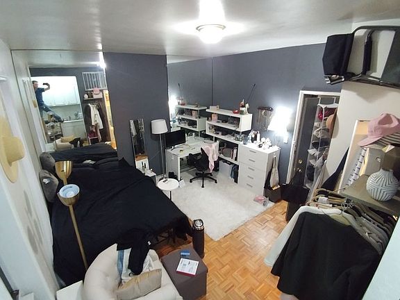 2nd image of 288 8th Ave #4C