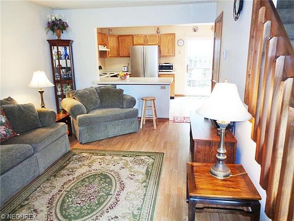 3rd image of 878 Brittney Ct Unit 9