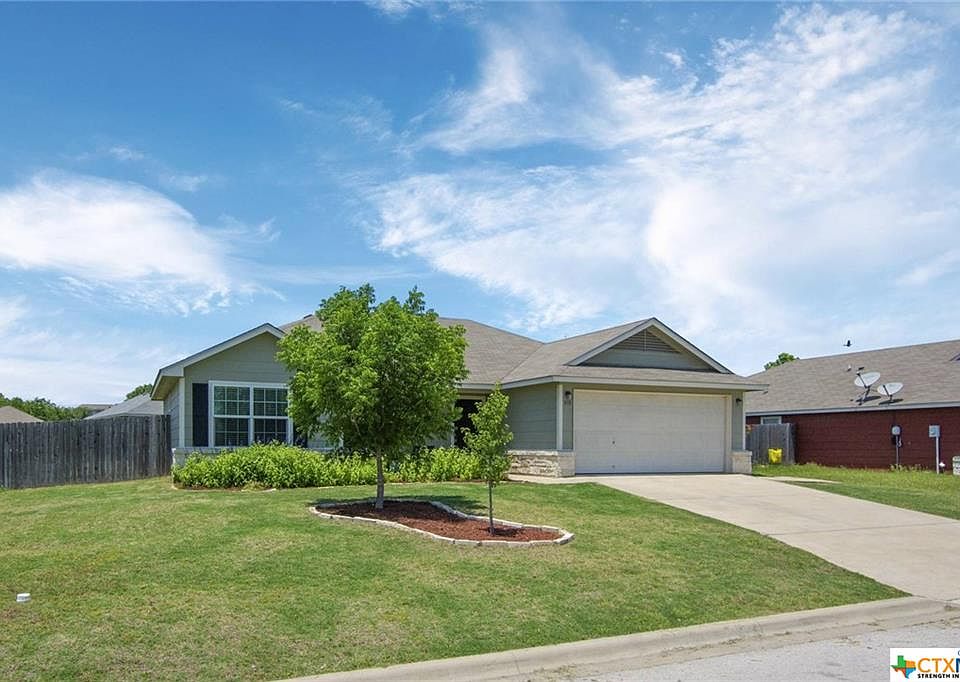 1st image of 908 Coastal Dr