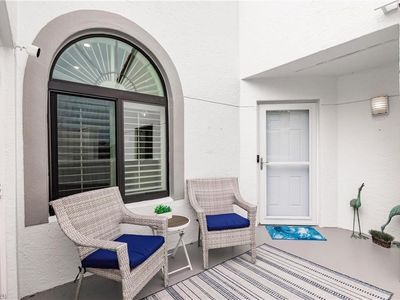 592 Beachwalk CIR #N305, Naples, FL, 34108
