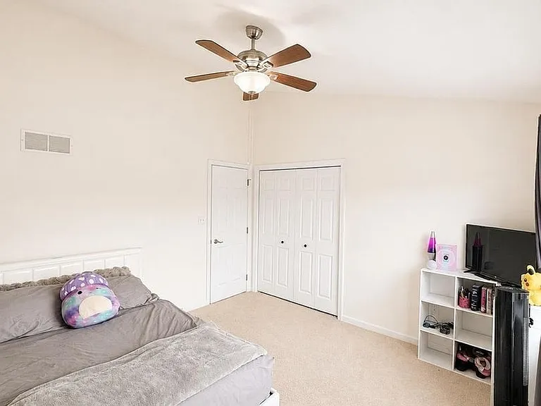 10551 Cherry Grove Ct — Photo 16