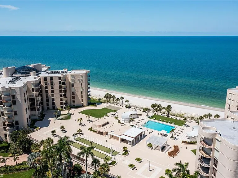 3115 Gulf Shore Blvd N #203S — Photo 1