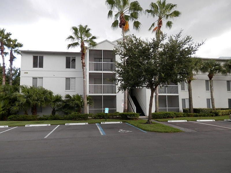 1st image of 2506 SE Anchorage Cv APT A-3