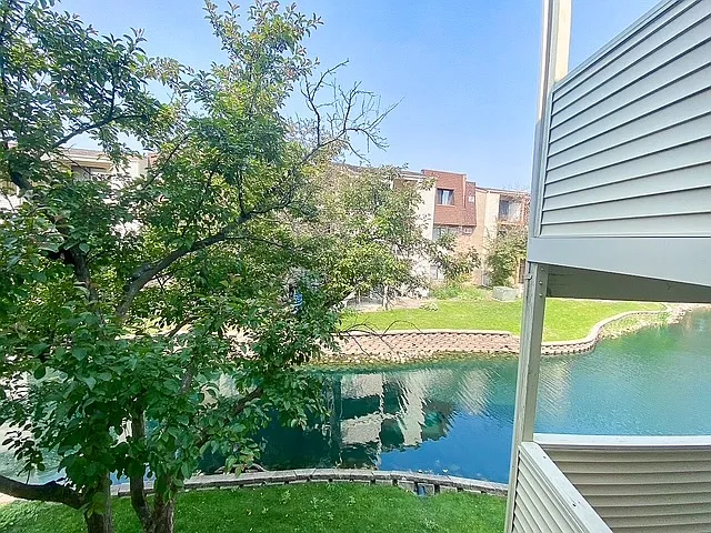 182 Waters Edge Dr #201 — Photo 15