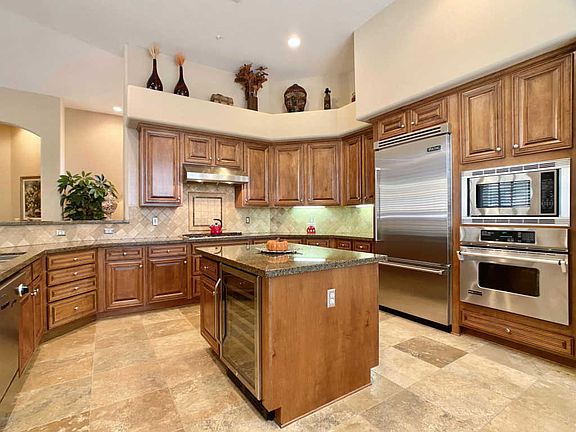 2nd image of 14904 E Summit Dr
