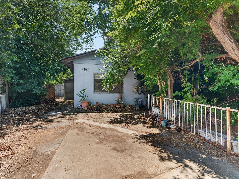 1st image of 2911 Roan Ct