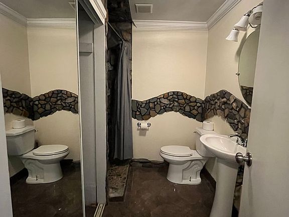 5th image of 141 Dunkel St APT 7