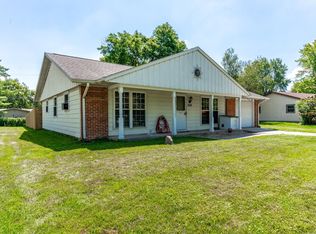 4148 Sandhurst Dr, Fort Wayne, IN