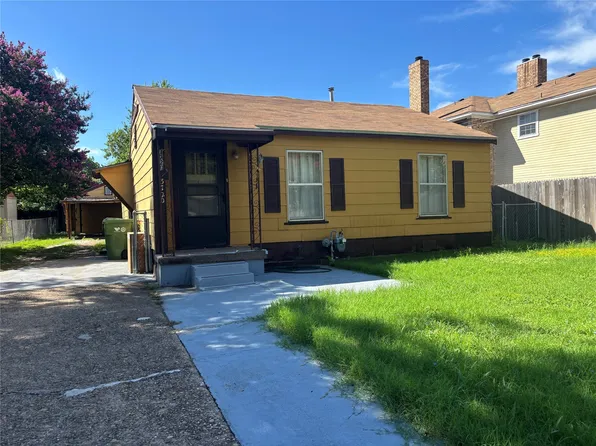 3720 Live Oak Ave, Waco, TX 76708