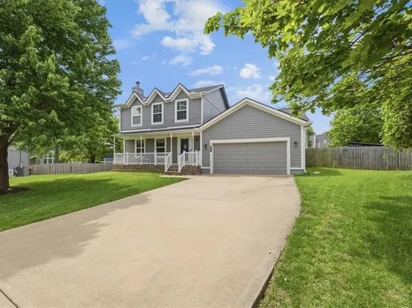 21719 W 51st Ter, Shawnee, KS 66226