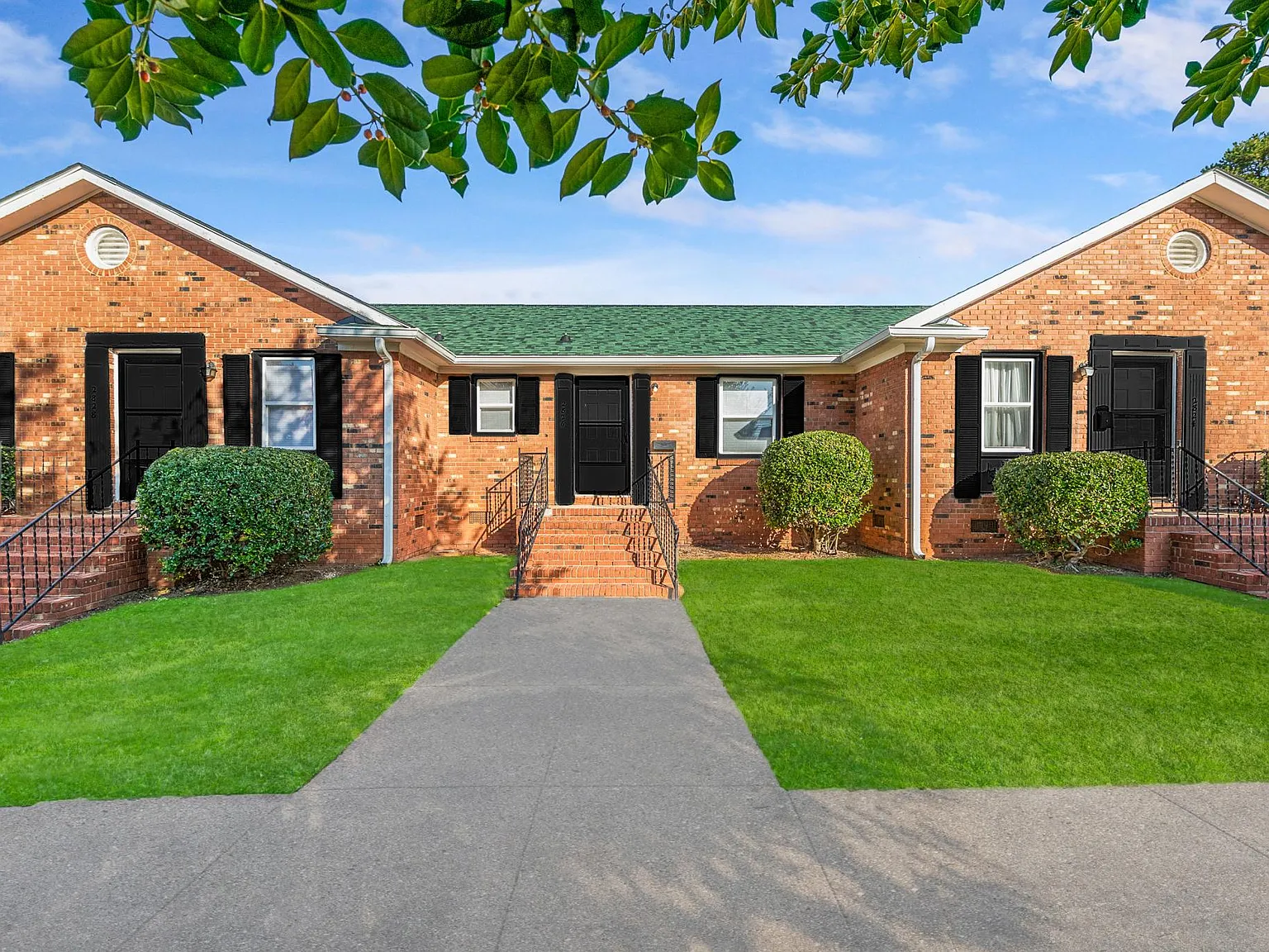 Ponderosa Apartments — Photo 4