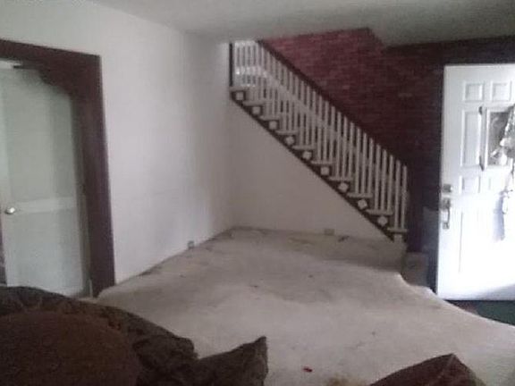 2nd image of 1618 Cedar St