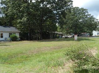 14404 Lawyers Rd, Matthews, NC 28104