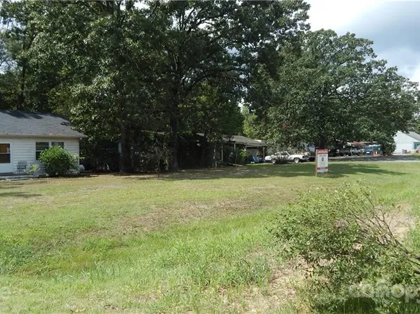 14404 Lawyers Rd, Matthews, NC 28104