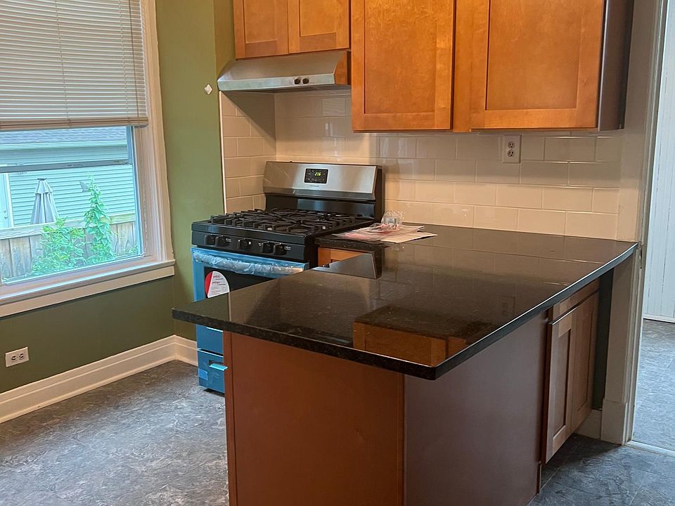 1st image of 539 Belleforte Ave #1