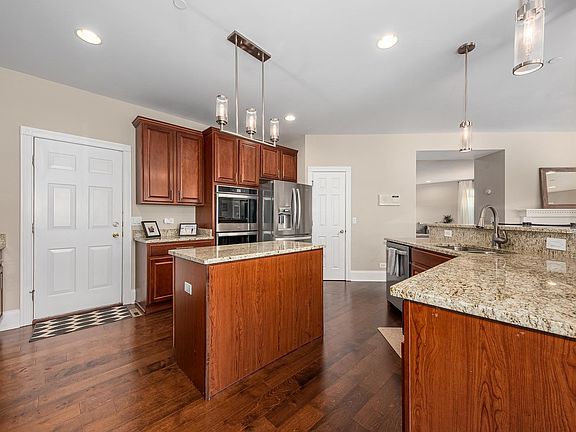 5th image of 24306 W Cedar Creek Ln