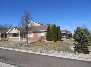 3714 Colony Hill Dr, Zanesville, OH 43701