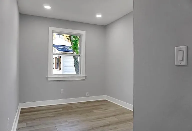 195 Nassau St — Photo 26