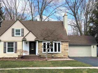 16244 Lauderdale Ave, Beverly Hills, MI 48025