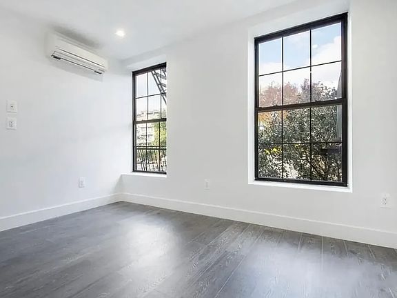 2nd image of 342 Bergen St APT 3R