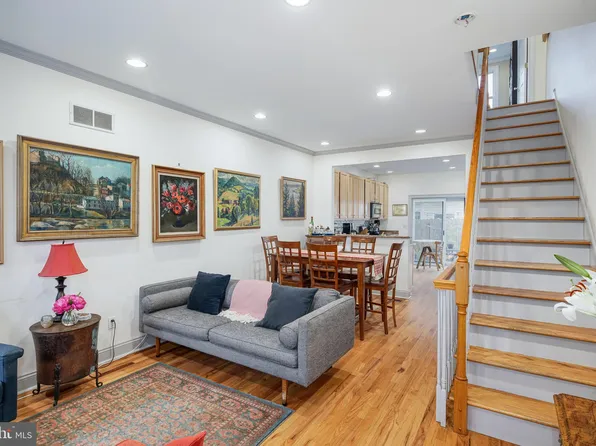 722 Shirley St, Philadelphia, PA 19130