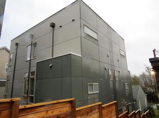 3247 21st Ave W #A, Seattle, WA 98199