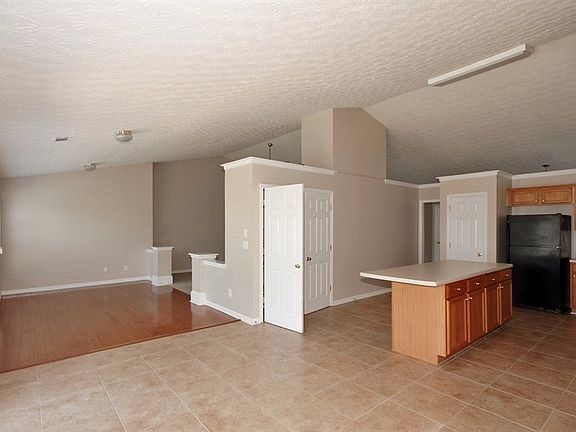 5th image of 2456 Fairmont Park Ct