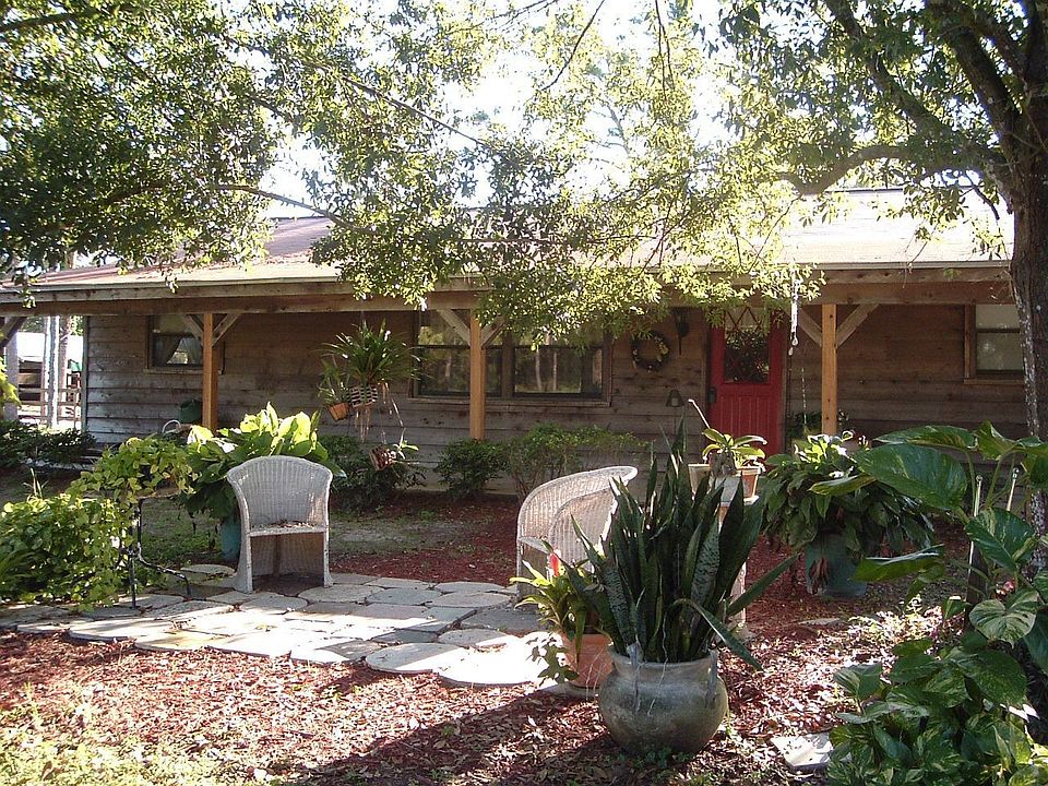 Equestrian Property 0n 1.25 Acres
