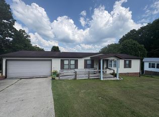 415 Sarah St, Summersville, WV 26651