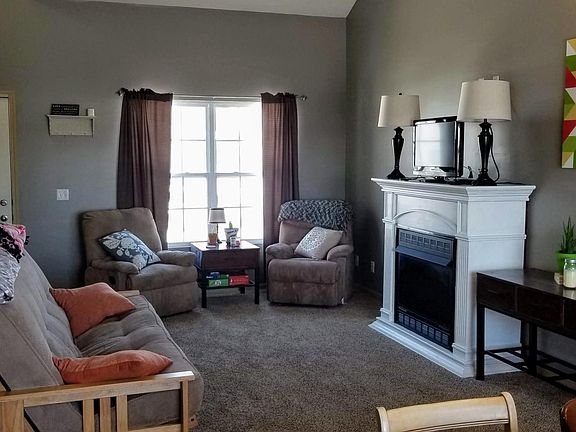 Living Room with gas fireplace