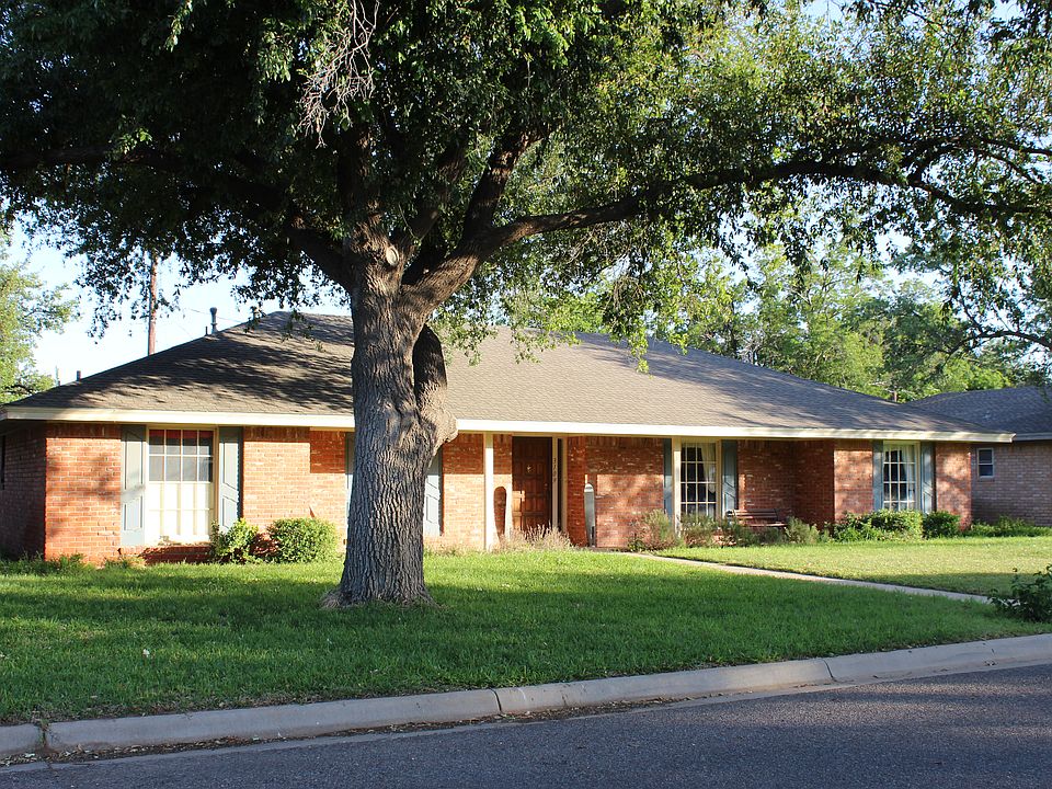 1st image of 3109 Auburn Dr