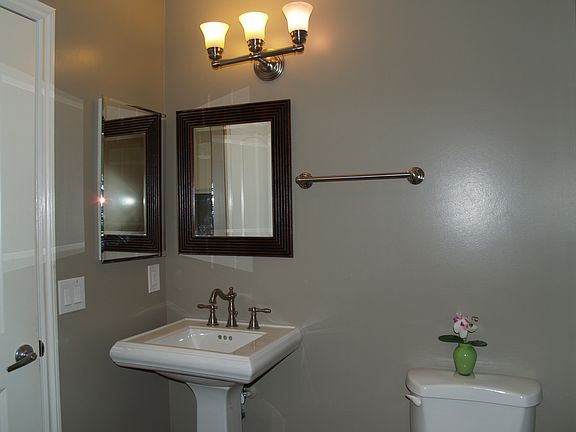 3rd image of 12201 Orchid Ln APT C
