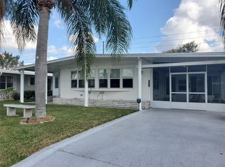 36717 Strand Dr, Zephyrhills, FL 33542