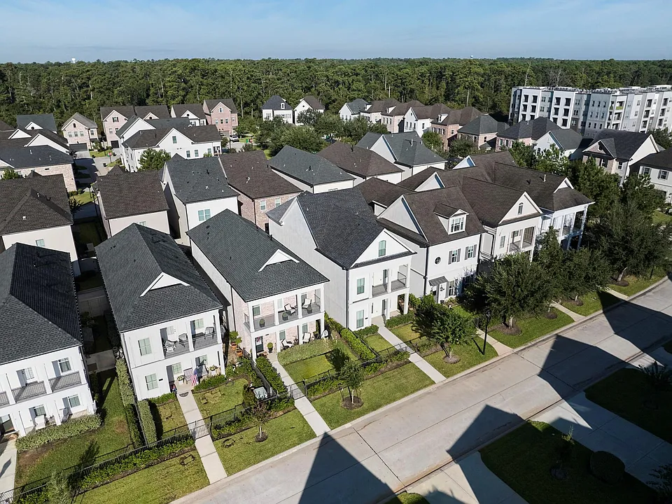 25118 Devlin Creek Dr
