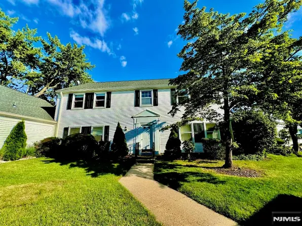 263 Middlebury Ln #263N, Monroe Township, NJ 08831