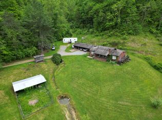 3222 Arnoldsburg Rd, Spencer, WV 25276