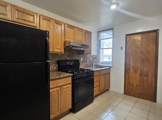 22-20 43rd St #1, Astoria, NY 11105
