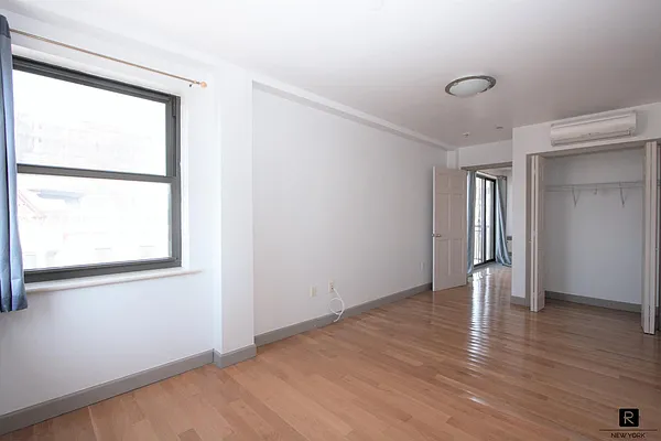 Rented by R New York | media 41